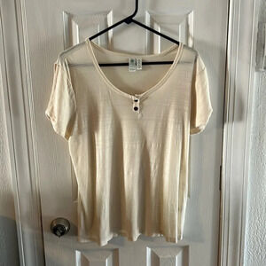 Women’s blouse